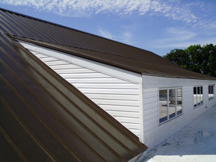 A building with new sheet metal roofing